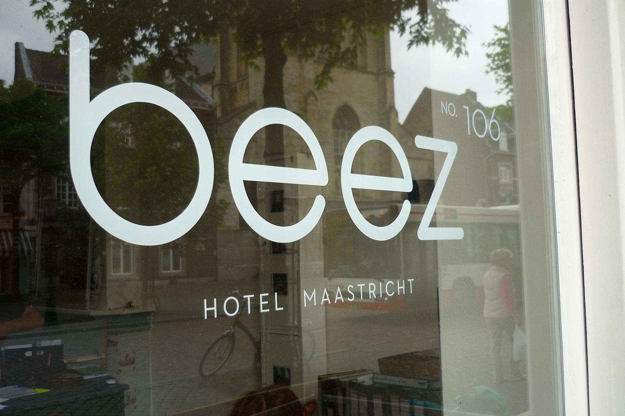 Hotel Beez Маастрихт Экстерьер фото
